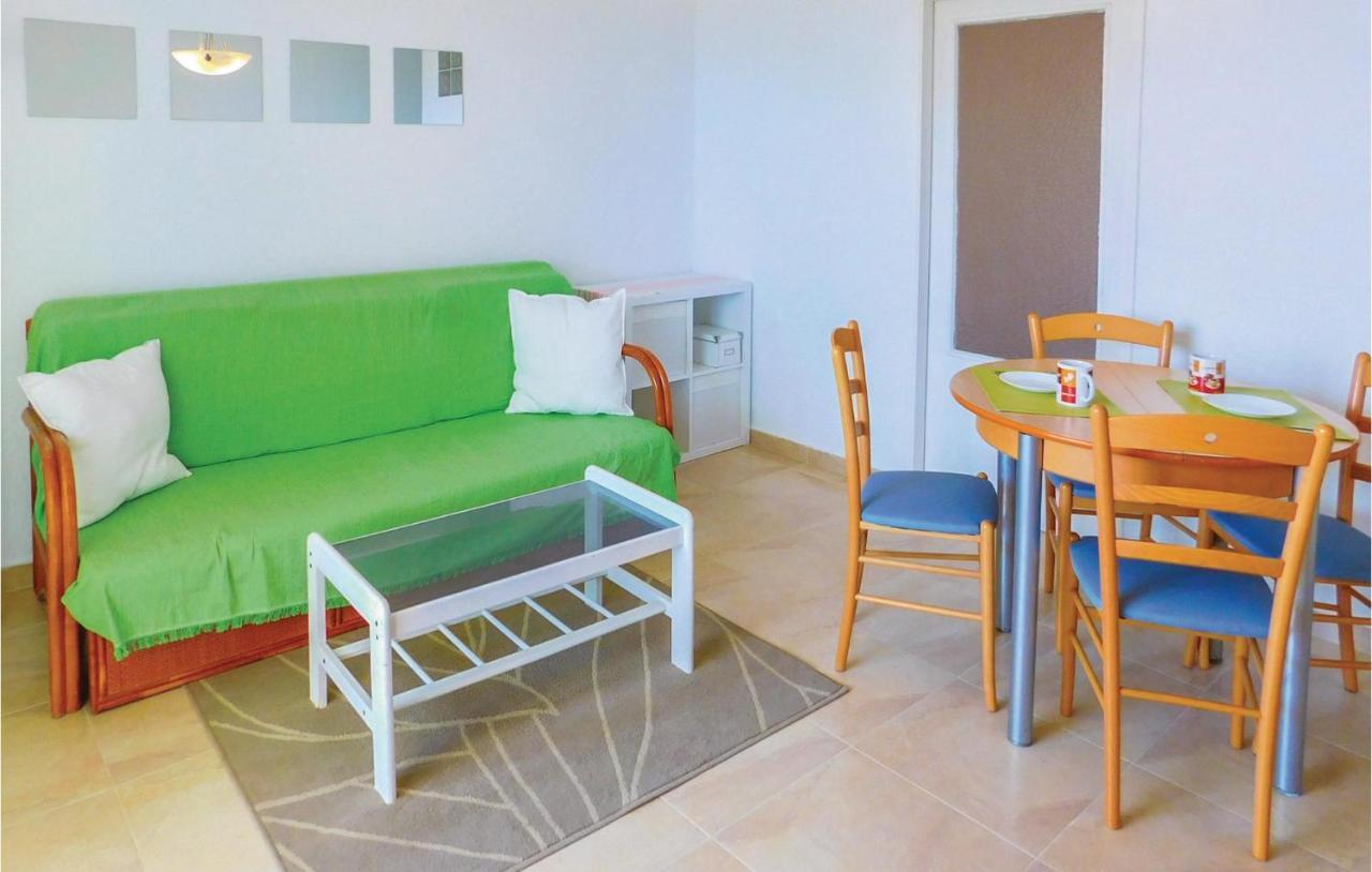 Cozy Apartment In Torrevieja-La Mata With Kitchen Экстерьер фото